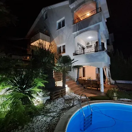 Luxury Emily With Private Infinity Pool Breathtaking Adriatic Views Villa *