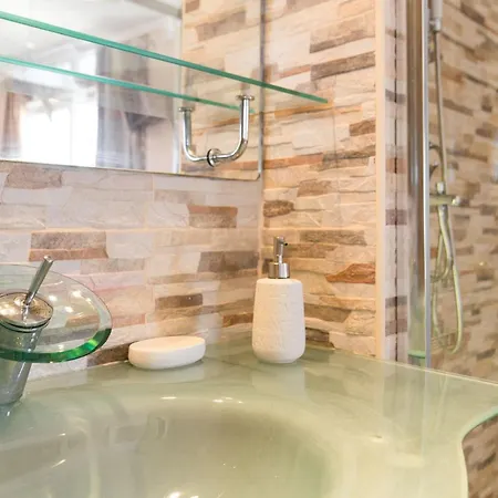 Georgina With Cats * Opric